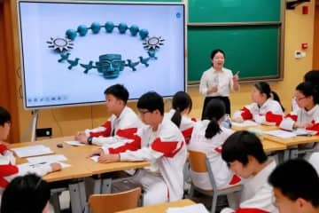 北京の小中高校の各学年でAIリベラル教育を実施―中国
