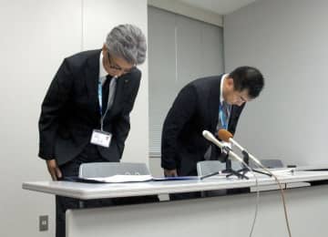 勤務中、同僚女性の胸触る　千葉県立病院の男性看護師を停職処分