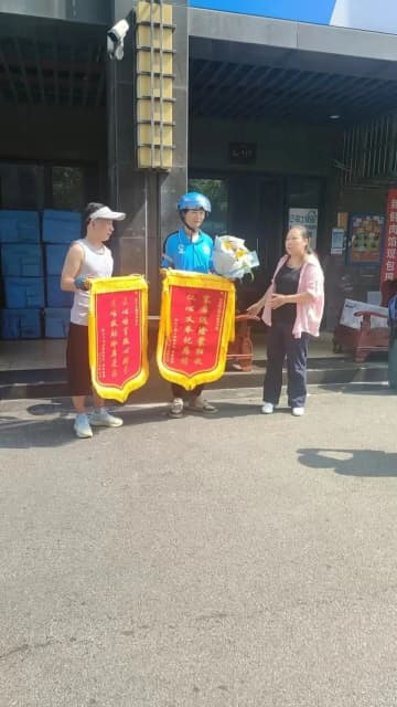 誤って冷蔵倉庫に閉じ込められた女性、幸いにもフードデリバリー配達員に救出される―中国