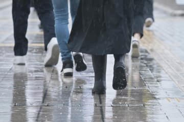 茨城県内で激しい雨　台風15号接近、5日にかけ「警報級」の可能性も　水戸気象台
