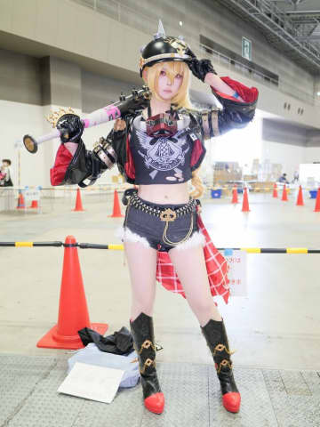 「ルーシーちゃんのかっこいい部分を全面に」バットが迫力満点な『ゼンゼロ』コスプレ