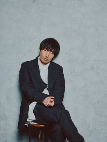 澤野弘之、2枚組アルバム『PIANOUTA / Project【emU】』10月リリース