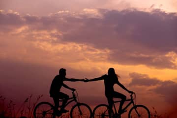 告白してこない男に見切りをつけるタイミング｜あなたの時間を無駄にしないための決断法