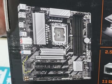 GIGABYTEのCore Ultraマザー「B860M DS3H WIFI6E」が入荷
