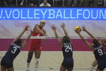 日本の準決勝はトルコ戦　バレー女子世界選手権