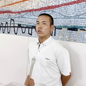 【高校野球】横浜の小野新主将、阿部葉から大役引き継ぐも「プレッシャーより楽しみ」　秋季神奈川県大会抽選会