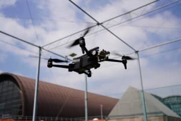 ACSL、SBIRで開発中の次世代小型空撮機の省庁向け開発進捗確認会を実施