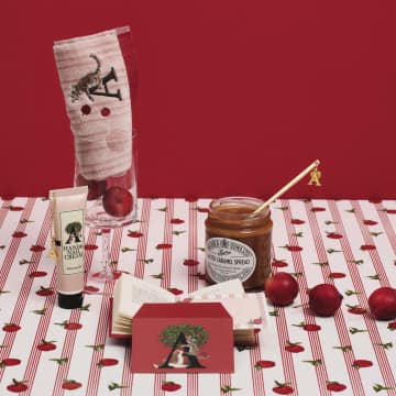 動物たちが彩るハートウォーミングなコレクション Afternoon Tea LIVING／アフタヌーンティー・リビング 動物たちの小さなストーリーを添えたイニシャルシリーズ