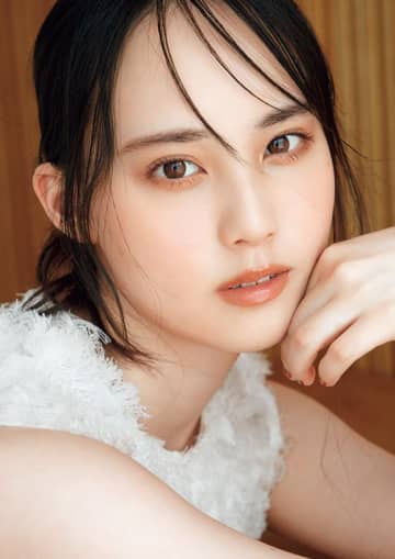 日向坂46松尾桜、『andGIRL』で初ソロ雑誌撮影　小坂菜緒へのラブコールも