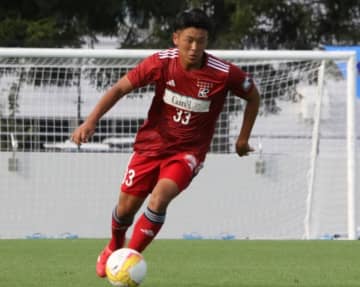 無念のPK失敗。ほろ苦い大学デビュー戦にCB奈須琉世は何を思う？「申し訳ない気持ちでいっぱい」リーグ戦での奮起を誓う