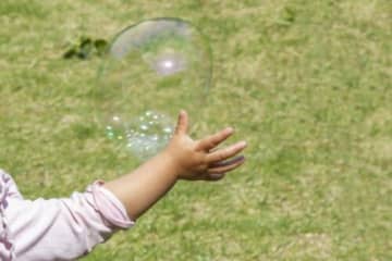 でっかいしゃぼん玉をつくろう☆【長浜市・ウッディパル余呉】ジャンボバブルメーカー作りにもチャレンジ♪