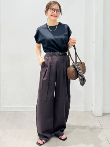 ゆるっと感がオシャレ見え！【GU】40・50代に似合う「垢抜けパンツ」