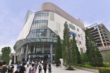 秋元康総合プロデュースの劇場型ボーイズグループの拠点となる専用劇場開設地が「ダイバーシティ東京 プラザ」に決定