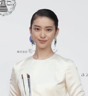 「また雰囲気が違う…」武井咲、解禁された姿にSNSざわつく「新しい咲ちゃんを…」「素敵すぎ」