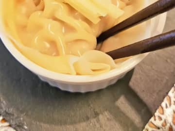【簡単レシピ】包まない『ズボラ小籠包』　「これ絶対作りたいやつ」「耐熱容器を買わなくちゃ！」