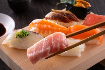 お寿司を食べる順番に決まりはある？知らないと損する美味しい食べ方