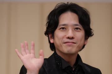 「速さ凄くない？」二宮和也　“娘”役との3年ぶり共演で見せた優しさにファン悶絶