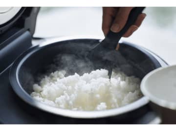 古米はもう怖くない!? AI炊飯器が救うおいしいご飯革命！パナソニックの「Wおどり炊き」炊飯器を試してみた