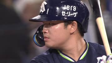 「いい意味でドン引き」…SNSで続出するあ然の声　村上宗隆が意地のバックスクリーン18号3ラン　3戦4発と復帰後ハイペース