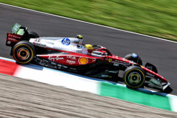 フェラーリ勢が地元でワン・ツー発進、サインツが3番手。ホームレースのアントネッリが5番手に／F1イタリアGP FP1