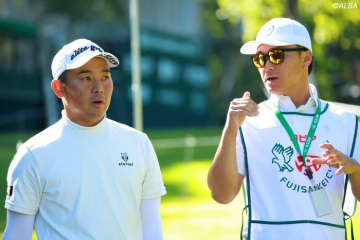 全米No.1ゴルフ部出身コーチが直々レッスン　池村寛世にアプローチ革命【男子ツアーのヒトネタ！】