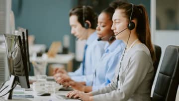 「休憩のとり方」を変えただけ…米銀行コールセンターが受注13%増、コスト12億円削減できた理由
