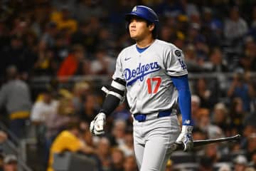 ドジャース、９回２死から…まさかのサヨナラ被弾で４連敗！またも地区最下位を相手に... 大谷翔平は３回2/3を無失点の粘投も、３打数ノーヒットに終わる
