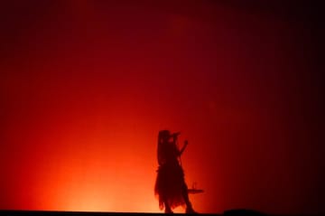 吉乃、オリジナル楽曲LIVE初披露！ 「1st LIVE “逆転劇”」オフィシャルライブレポート