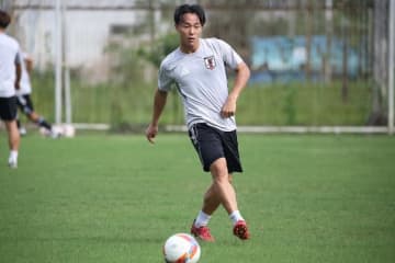 小杉啓太はなぜ“高卒即スウェーデン行き”を決断した？ 森保監督も視察した19歳はロス五輪世代のチームで実力を示し、A代表入りなるか【現地発】