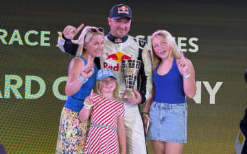 エアレースX 2025、パトリック・デビットソン選手がシリーズチャンピオンに 室屋義秀選手は3連覇ならず