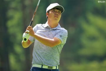 22歳レフティら首位で最終日へ　石川遼10位、川崎志穂は予選落ち