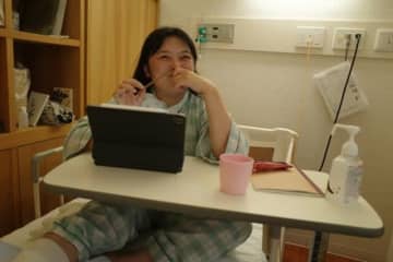 【山じゃなくて街中で？】 山小屋の小屋番が営業開始直前に大ケガ「やっちゃったな……」の顛末をご報告