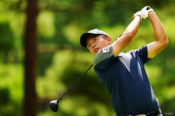 「流れを切らさないように」岡田晃平が細野勇策、長野泰雅と並ぶ首位 2打差に蝉川泰果