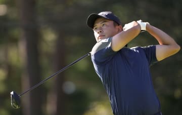 岡田、細野、長野が首位　男子ゴルフ第2日
