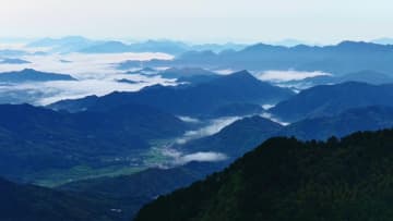 九華山に広がる雲海の絶景　中国安徽省