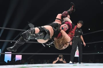 【スターダム】刀羅ナツコ　ＯＺアカデミー・尾崎魔弓に悪の制裁「もうお前の時代じゃない」