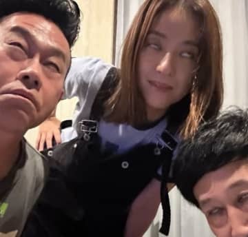 中村アン、人気女優のイメージ崩壊！？宮川大輔が公開した『衝撃の変顔』に「1番素敵な変顔です」「面白いです〜」とファン爆笑
