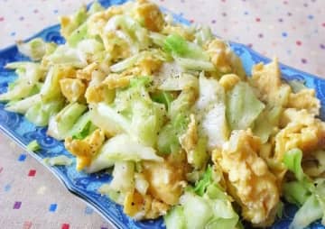 シンプル旨レシピが得意！人気ユーザー"moj"さんは余りがちな「キャベツ」をどう使う？