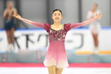 千葉百音がCS初優勝「丁寧に滑れた」　自己ベスト216.59点　GPSへ「プログラム磨いていける」