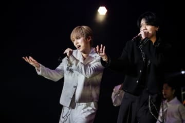 尾崎匠海&藤牧京介が初フェス出演！多彩なセットリスト、圧巻の歌唱力で観客を魅了！