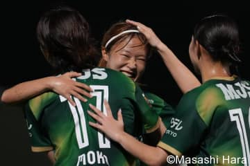 なでしこエース｢長谷川唯よりも得点力ある｣18歳天才MFの冷静ミハループ弾！｢美春ちゃんうまいなぁ〜｣｢圧倒的な技術と状況判断｣称賛の嵐