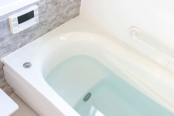 節約のために、お風呂のお湯は「追い焚き」して2日使っています。衛生面で問題はあるのでしょうか？