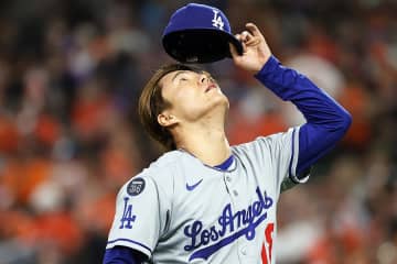 呆然の山本由伸…NHK中継が捉えた大谷翔平も「悔しいよね」　滲ませた感情にファン涙