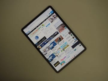 紙みたいな画面のTCL製タブレット、その実力やいかに――【道越一郎のカットエッジ】