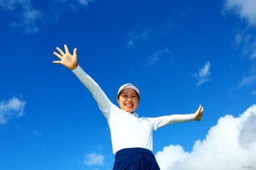 うれし涙は「ちょちょぎれるくらい」 挫折乗り越えた荒木優奈の初優勝語録