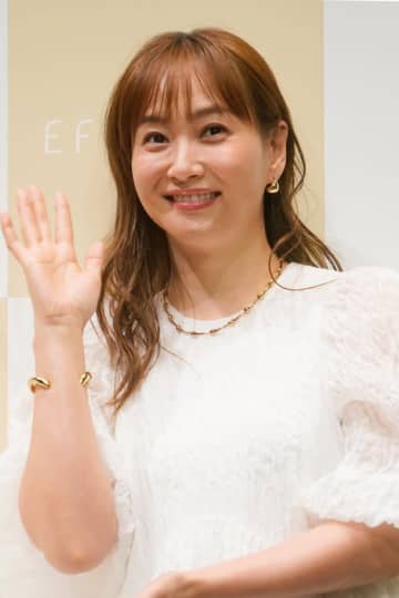 「親になった今でも、母に他人と比べられ落ち込む…」40代の悩みに、藤本美貴がバッサリ「捉え方が全部…」指摘したポイントは？