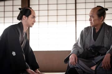 『べらぼう』渡辺謙から横浜流星へ託された想い　蔦重VS松平定信、“似た者同士”の闘いへ