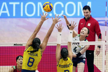 世界バレー、日本はメダル逃す　ブラジルに惜敗