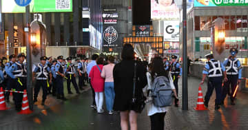 大阪府警1000人態勢も…阪神優勝で道頓堀大騒ぎ　堀から上がれぬ飛び込み者や痴漢騒動も