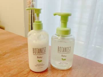 少量でも広い範囲に使えるボタニカルベビーミルクローション